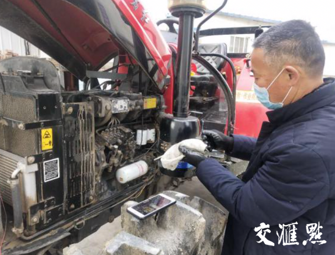 李伟老师在线指导南通地区农机合作社维修 李伟老师在线指导南通地区农机合作社维修
